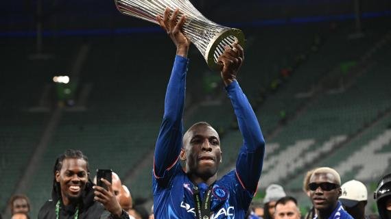 Rosso in 4 minuti, Nico Jackson chiede scusa: "Ho deluso il Chelsea e i tifosi" -