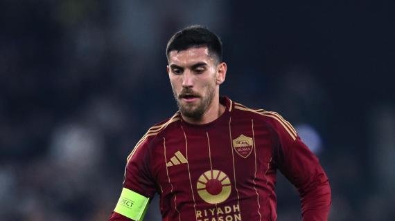 Pellegrini studia da mediano e pensa solo alla Roma: il mercato (per ora) può aspettare -