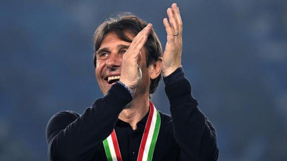 Conte si sfrega le mani, Cronache di Napoli: "Lang e Darwin Nunez doppio colpo" -