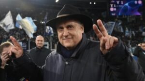 Lazio, la promessa di Lotito: a gennaio arriveranno i rinforzi. Intanto si lavora su Insigne -