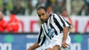 27 luglio 2004, finisce la telenovela Emerson: è della Juve. Dopo un certificato medico -