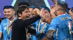 Napoli, Conte gonfia il petto: "Le tre big sono state spodestate, è motivo d'orgoglio" -