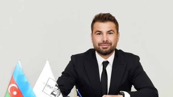 Fiorentina, l'ex Adrian Mutu al Viola Park annuncia una collaborazione con la sua Academy -