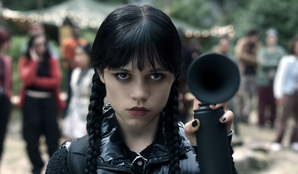 Mercoledì 2, il trailer ufficiale e l'annuncio del Doom Tour. Tim Burton sbarcherà il 25 luglio al Giffoni
