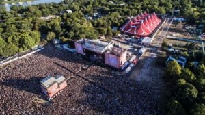 Kneecap banned from Hungary, forced to cancel Sziget Festival performance · News ⟋ RA