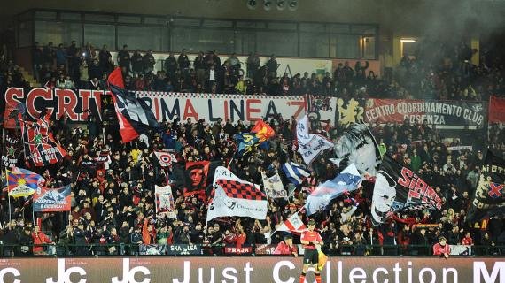 Curva Sud contro Guarascio: "Cosenza gestito con arroganza. Diserteremo le gare interne" -
