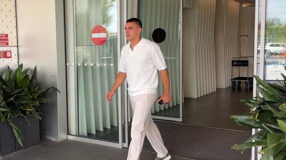Milano, Bergamo e poi la firma. Nicola Krstovic è il nuovo "90" dell'Atalanta -