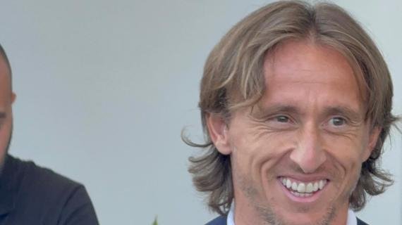 Modric, tra presentazioni e mentalità vincente. Corriere della Sera: "Su la testa Milan" -