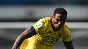 Tchatchoua lascia Verona e vola in Premier: "La Serie A mi ha preparato per questo sogno" -