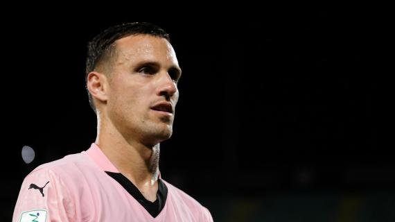 In B Verre non può entrare al centro sportivo del Palermo, in C Donnarumma va al Lumezzane -