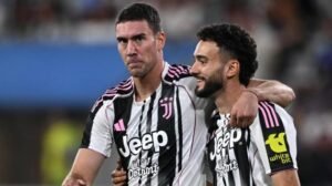 Tudor dribbla le voci di mercato su Vlahovic. E intanto Douglas Luiz può salutare -