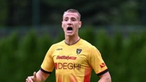 L'eredità di Krstovic è di Camarda (per ora): gli acquisti del Lecce al debutto -
