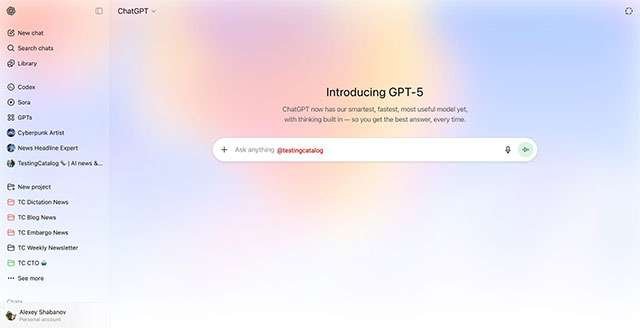 La nuova interfaccia di ChatGPT sul web