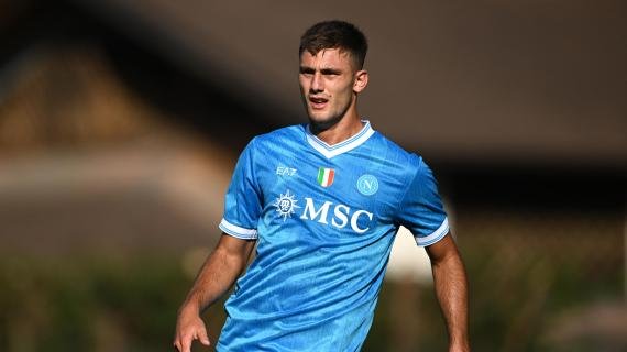 Napoli, secondo ko su tre amichevoli: Ajorque trascina il Brest, il gol di Lucca vale solo l'1-2 -