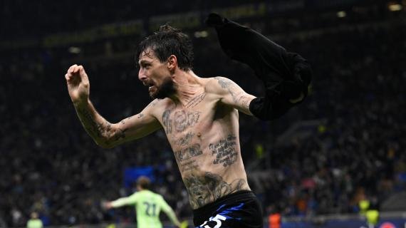 Morata-Como, Esposito in dubbio, la Spagna tenta Acerbi: la raffica di mercato delle 18 -