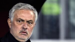 Fenerbahce, dentro-fuori in Champions. Mourinho: "Metà Feyenoord ha riposato..." -