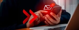 UniCredit lancia l'allarme: attenzione alle app malevole