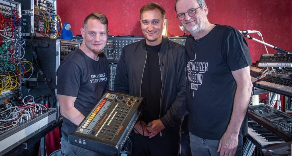 Paul van Dyk to exhibit Roland TR-808 at Synthesizer Museum Berlin · News ⟋ RA