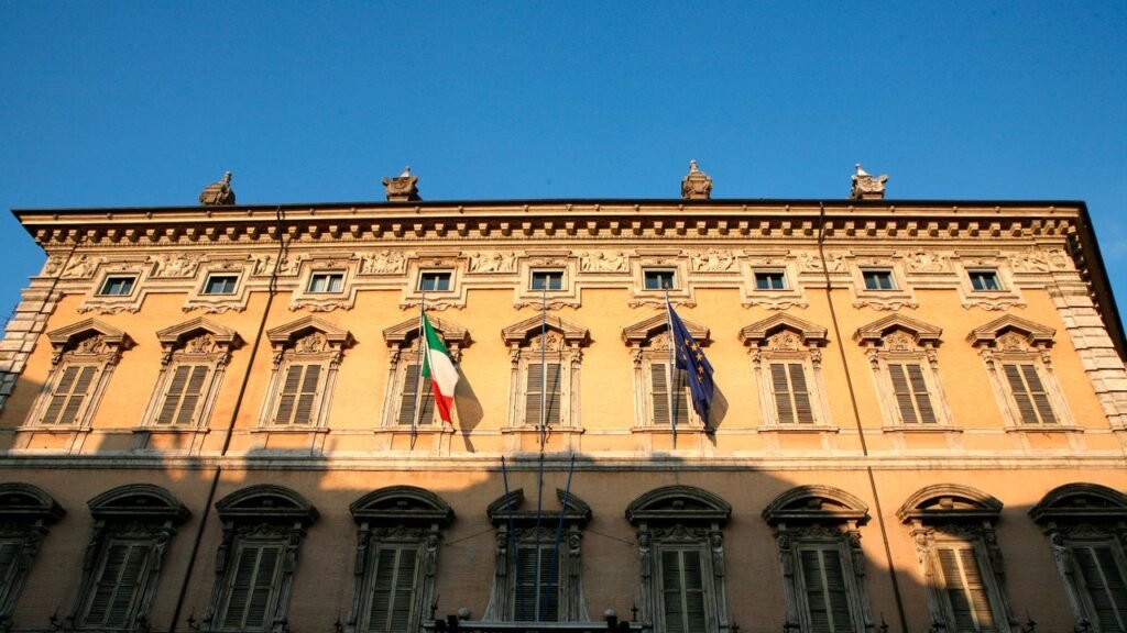 Pro e contro della legge sull'intelligenza artificiale, l'analisi