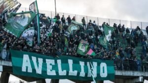 Avellino, tegola D'Andrea: l'esterno operato per la sutura del menisco esterno. La nota -