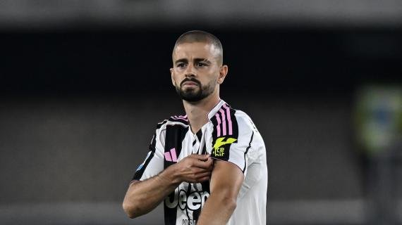 Zhegrova inizia a inserirsi nella Juventus. Il kosovaro: "Continuiamo ad andare più forte" -