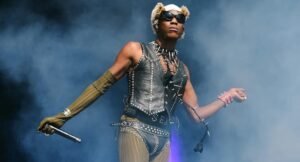 Yves Tumor responds after Swedish House Mafia fans boo him offstage: 'Corniest people I've ever seen' · News ⟋ RA