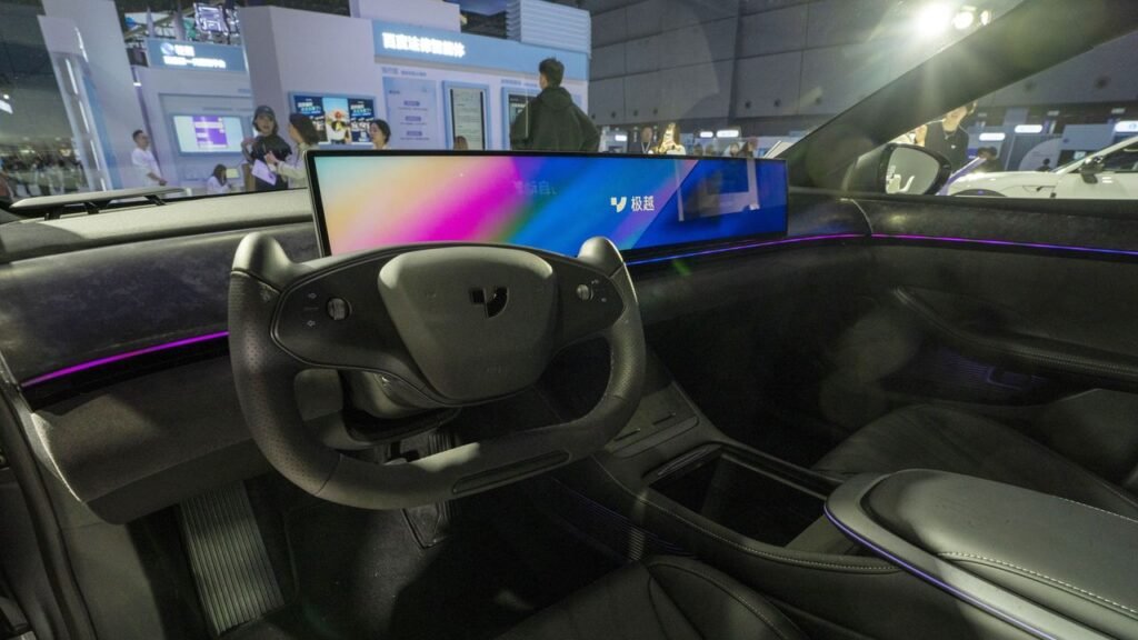 Gli italiani non ne vogliono sapere dell'intelligenza artificiale in auto