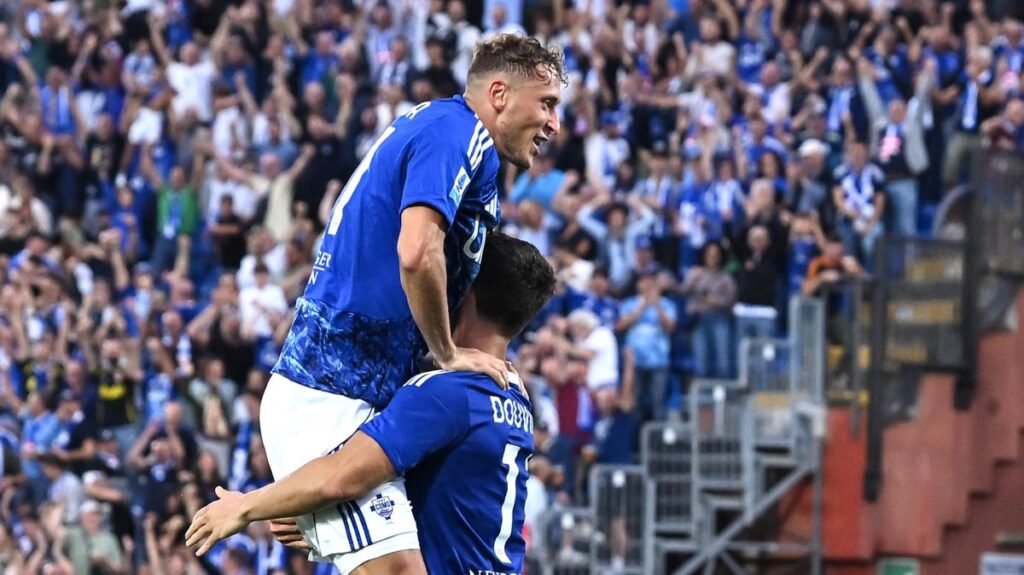 Como, Douvikas: "Chiedo tante cose a Morata perché è un top. Mi sento cresciuto" -