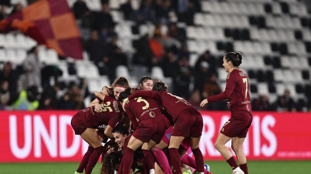 Serata dolce-amara per le italiane in Europa: l'Inter stravince, la Roma crolla a Madrid -