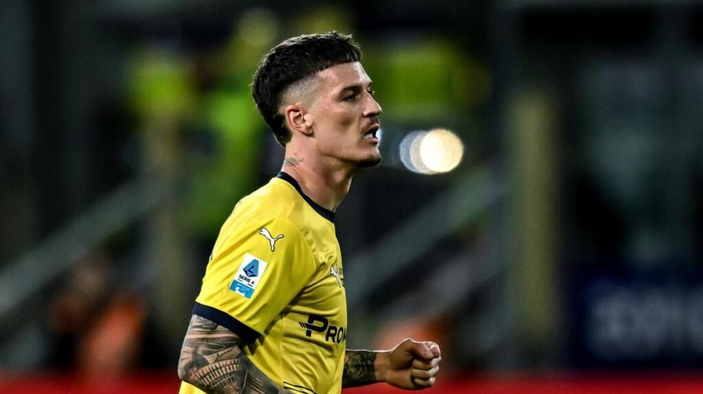 Dennis Man cresce al PSV. Grazie all'arrivo della ragazza e l'infortunio di Van Bommel -