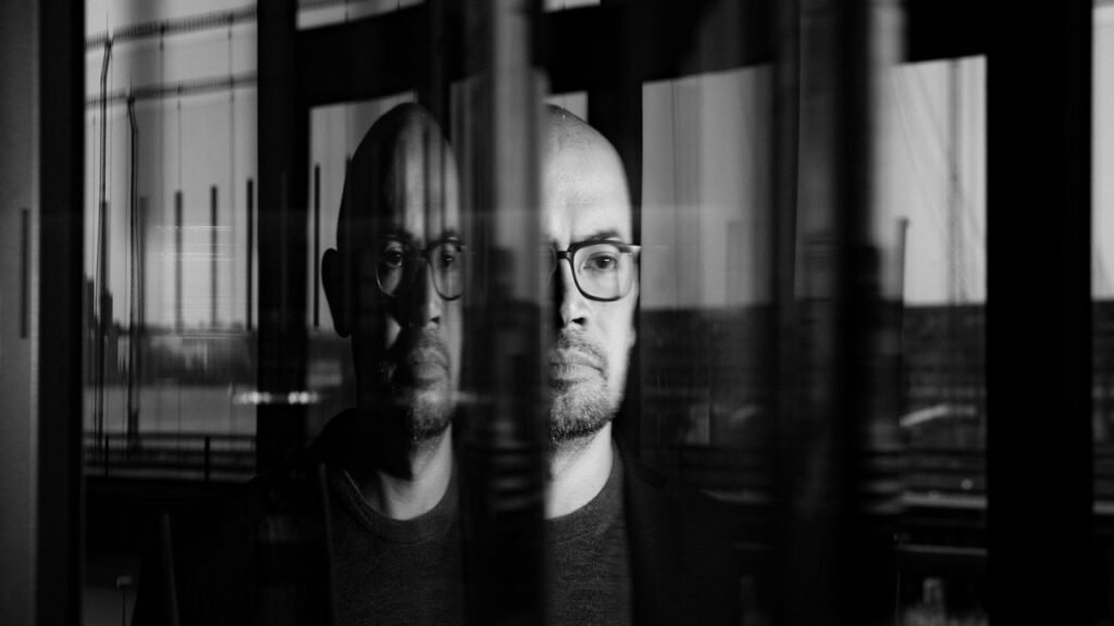 Come l'intelligenza artificiale generale cambierà il mondo, secondo Demis Hassabis