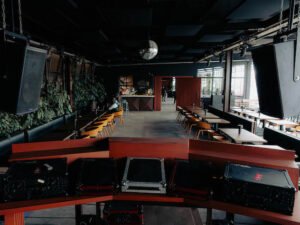 New club Gasóleo opens in Abidjan · News ⟋ RA