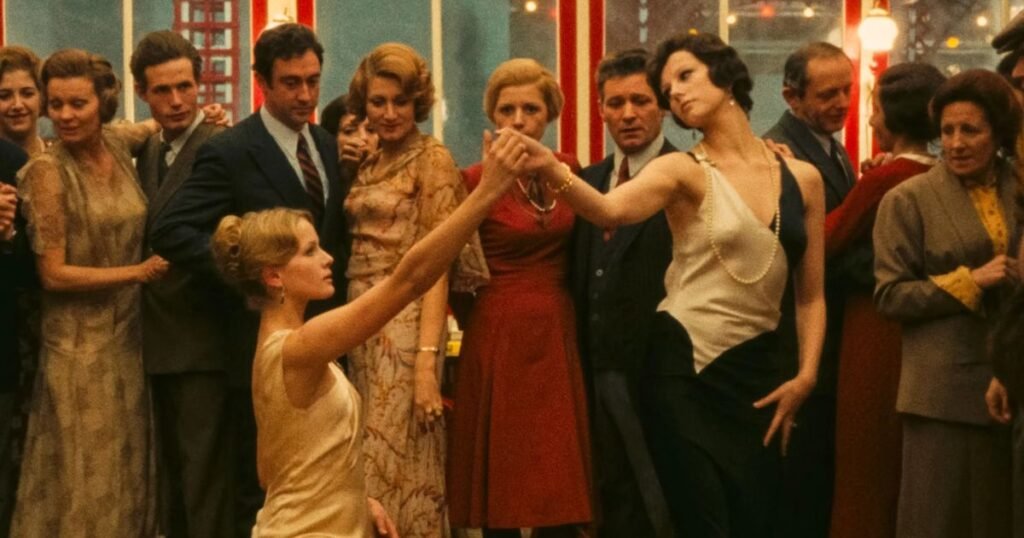 Quando uscì venne frainteso da tutti. Ma questo film italiano ha riscritto la storia della regia moderna