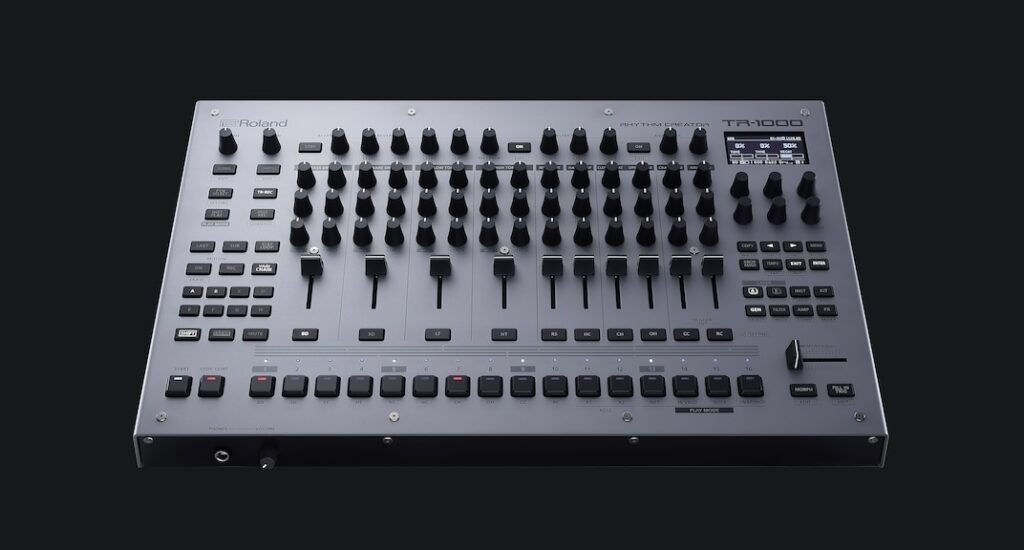 Roland releases new drum machine, the TR-1000 · News ⟋ RA