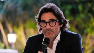 Nemmeno il "nido" Conference salva la Fiorentina. Quanto lavoro per Vanoli, da oggi al Viola Park -