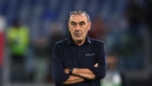 Sarri non fa drammi dopo il ko di San Siro, ma alla fine se la prende con l'arbitro -