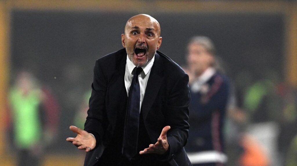 Spalletti sul futuro di Vlahovic: "Ho parlato con lui: sarebbe felicissimo di rimare alla Juve" -