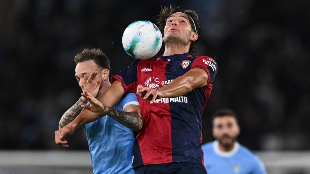 Cagliari, Borrelli racconta: "Prima di A da titolare? Pisacane me l'ha detto e ho risposto così" -