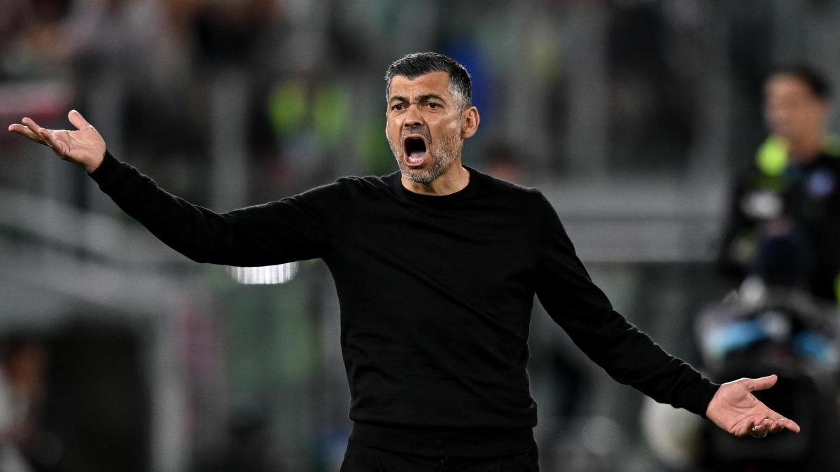 Al Ittihad, Conceição attacca: "A 50 anni potrei giocare, al ritmo espresso dalla squadra" -