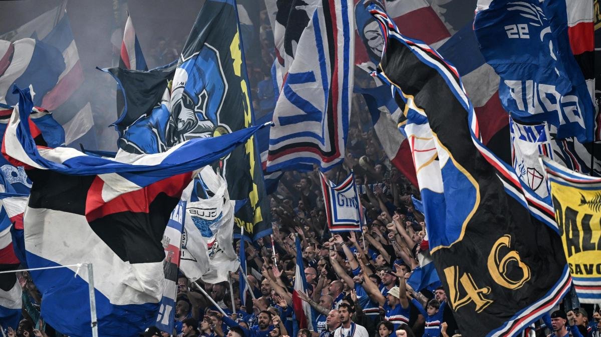 Sampdoria, i Gruppi della Sud a Bogliasco: “Fuori i c*****ni!” e “Vincere!” -