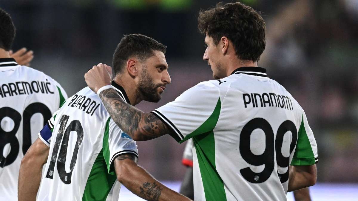 Al via la lunga rincorsa azzurra di Pinamonti e Berardi: l'obiettivo è esserci il 26 marzo -