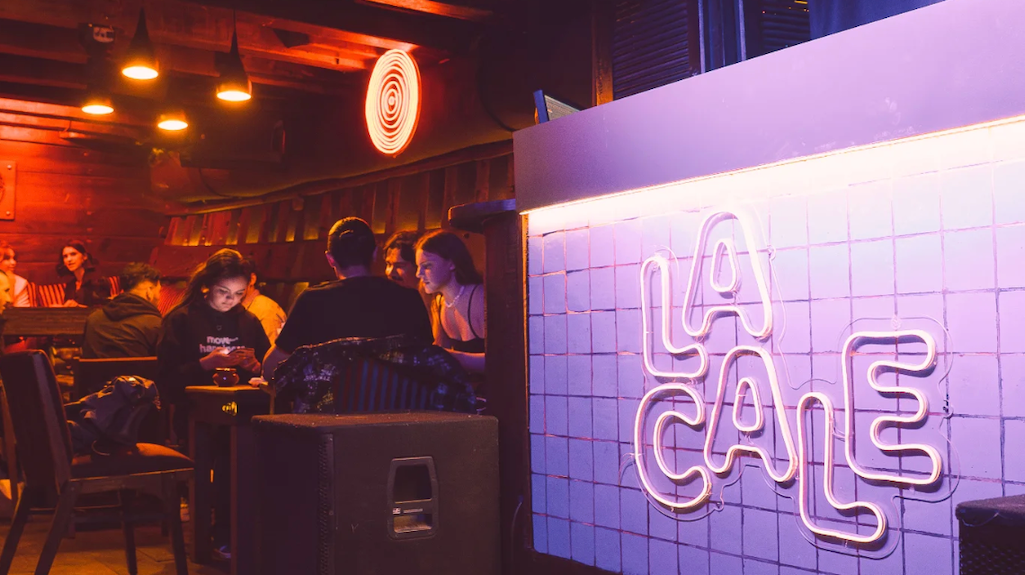 La Cale, floating Moroccan club, reveals upcoming programme · News ⟋ RA