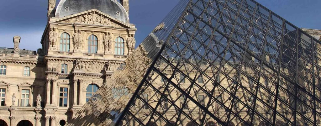 Furto al Louvre, oltre la password: PC con Windows 2000 e XP