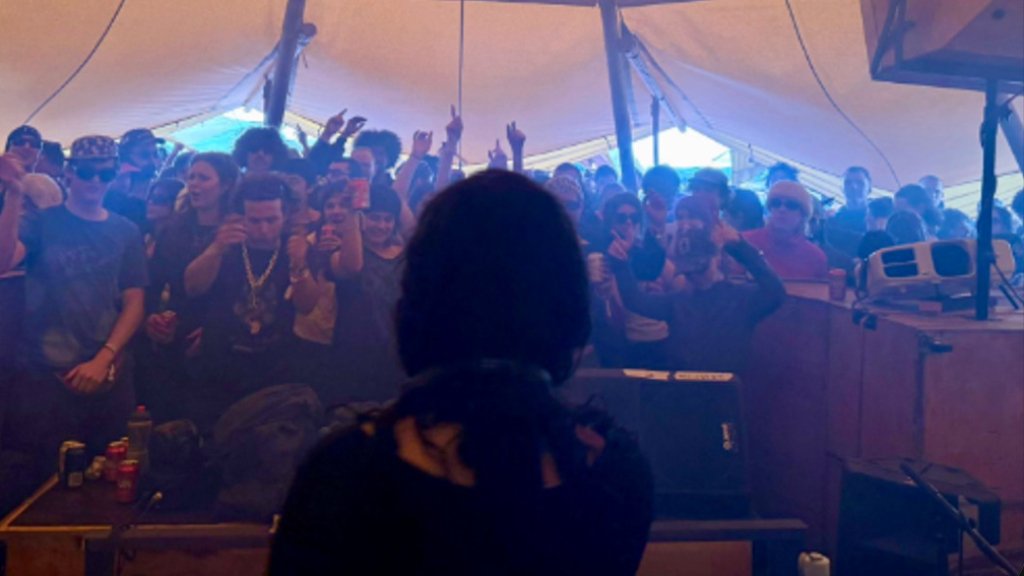 Mix Of The Day: Elsie · News ⟋ RA