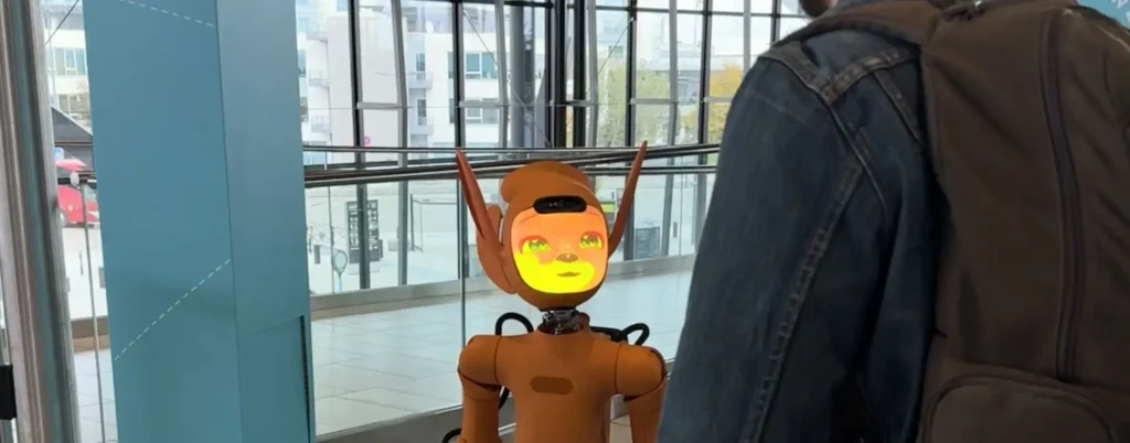 Chi è Miroki? Il robot che aiuta i passeggeri all'aeroporto di Lione