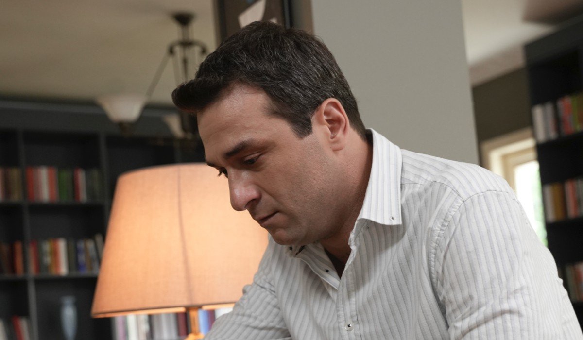 Tradimento, anticipazioni venerdì 28 novembre 2025