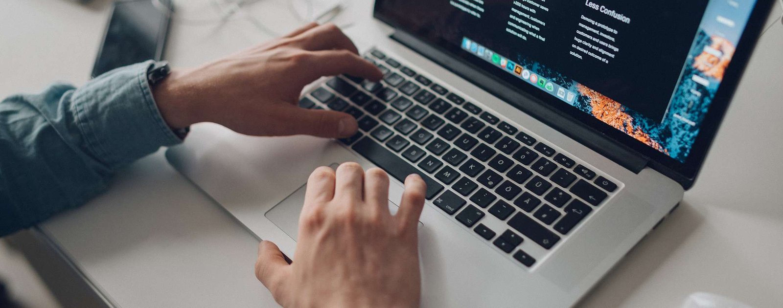 Crea il tuo sito web professionale con IONOS: il website builder AI è gratis