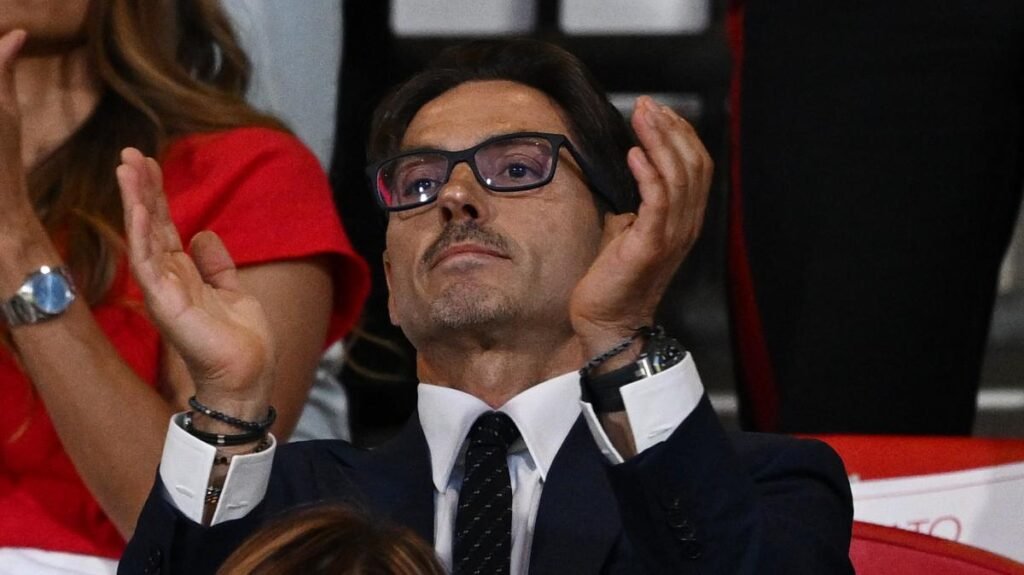 Pier Silvio Berlusconi: "Milan? Non lo seguo più come prima, il tifoso passionale era mio padre..." -