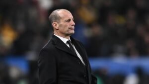 Insulti a Oriali, Allegri multato. E sul "caso tifosi" la Lega si scusa: rimborsi e abbonamenti Dazn per tutti -