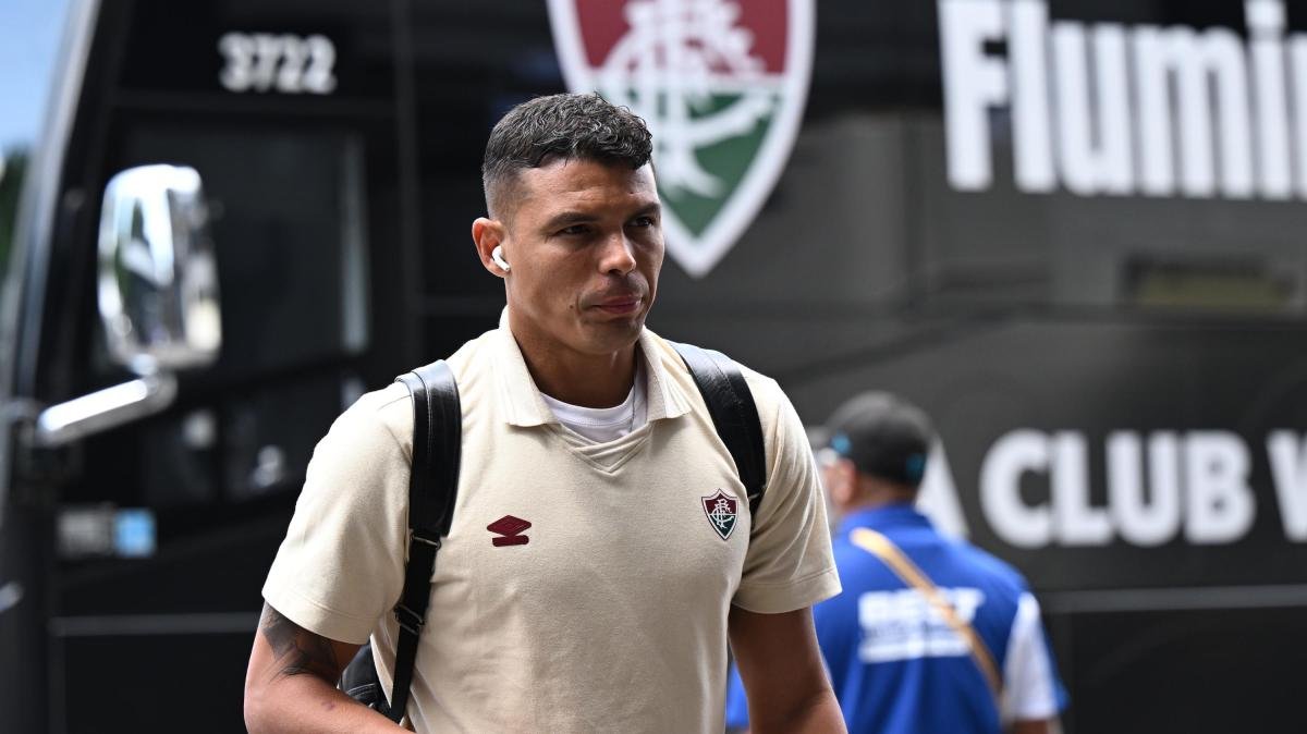 Thiago Silva, che orgoglio: primo contratto da professionista per il figlio con il Chelsea -